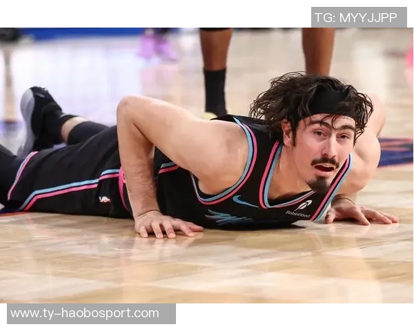 哈克斯赞球队快速进攻风格称今天的胜利是应得的荣耀