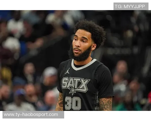 尚帕尼盛赞文班训练效果未来表现将更加令人惊叹